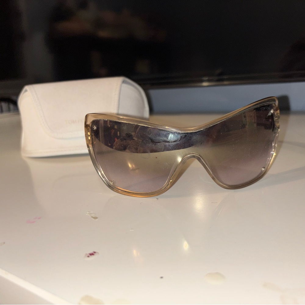 Tom Ford Brown/ Cat-eye Sunglasses